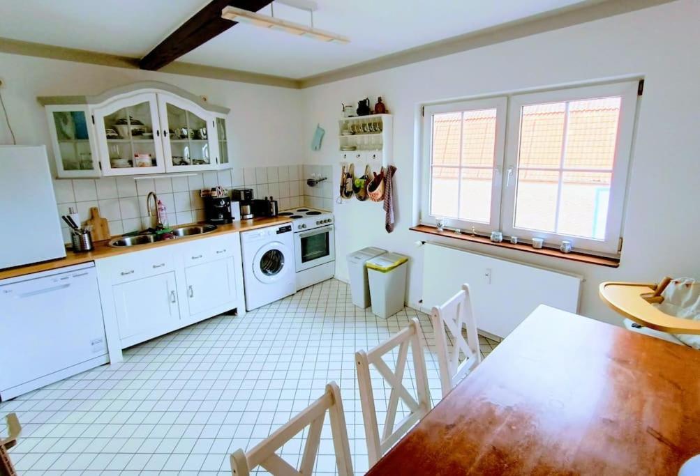 Ruhiges Exzellenz-Appartement Diana Im Elb-Urstromtal - Fast Wlan, Good For Long-Terms Bleckede Zewnętrze zdjęcie