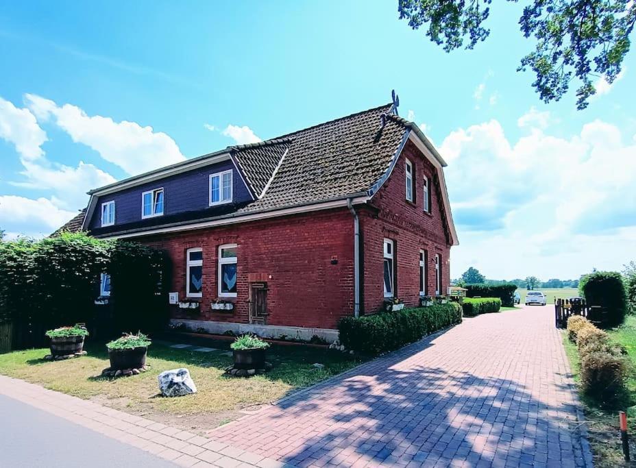 Ruhiges Exzellenz-Appartement Diana Im Elb-Urstromtal - Fast Wlan, Good For Long-Terms Bleckede Zewnętrze zdjęcie